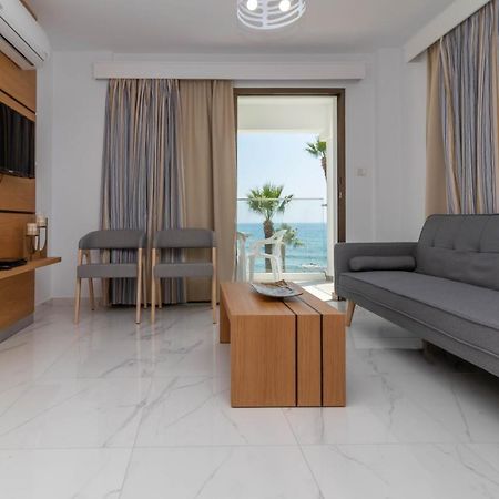 Rododafni Beach Apartments Klorakas Exterior photo