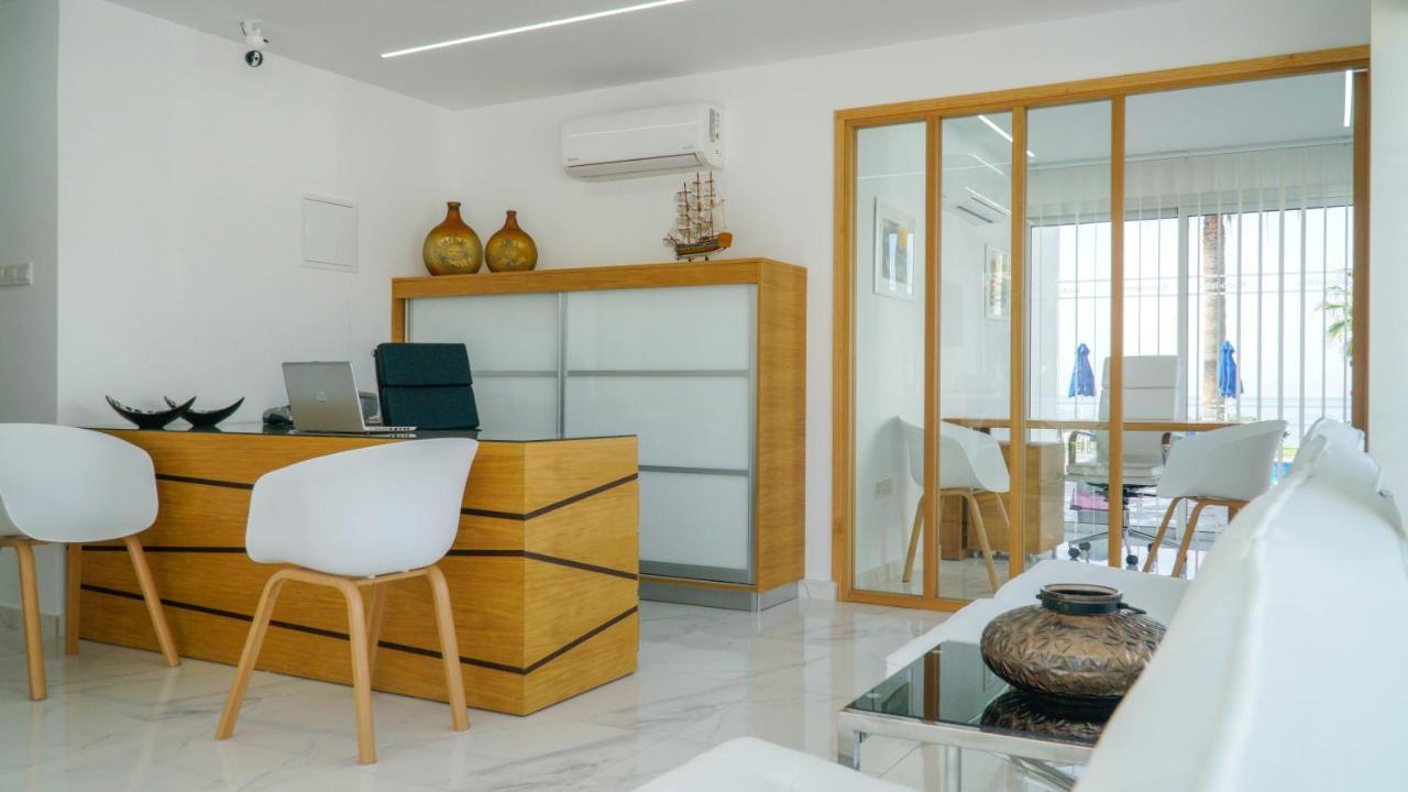 Rododafni Beach Apartments Klorakas Exterior photo